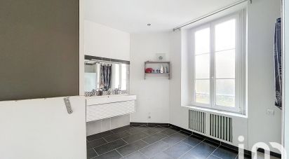 Appartement 3 pièces de 80 m² à Châlons-en-Champagne (51000)