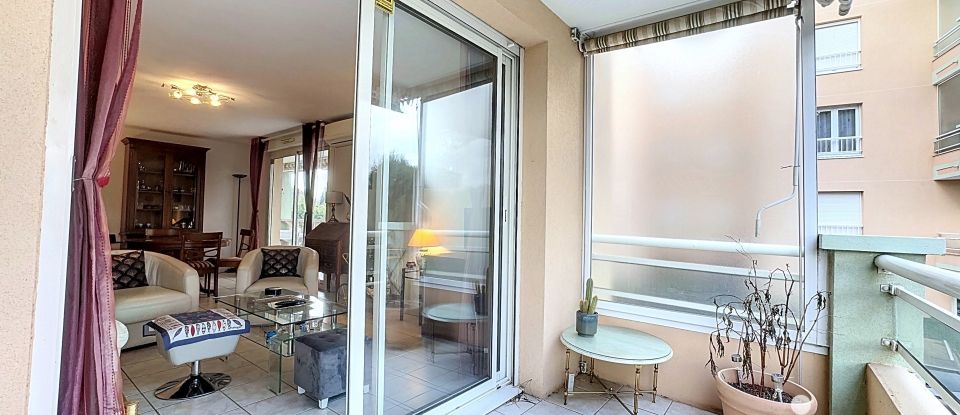 Appartement 3 pièces de 71 m² à Sainte-Maxime (83120)