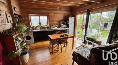 House 3 rooms of 84 m² in Plonévez-du-Faou (29530)