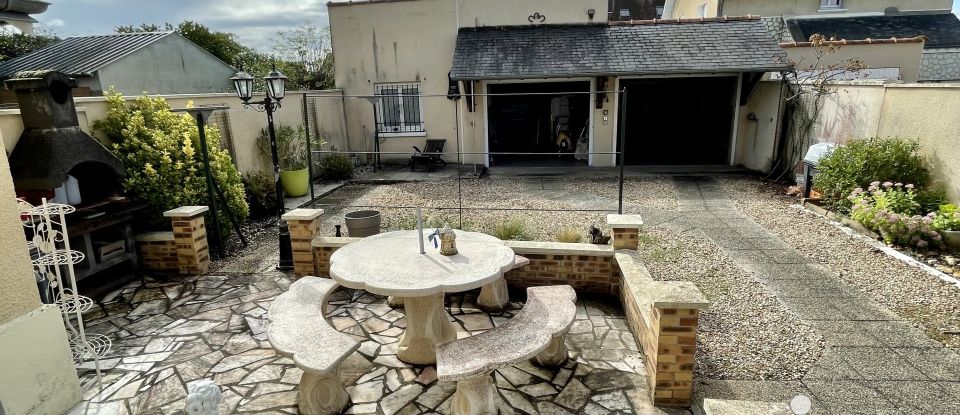 House 5 rooms of 123 m² in Cenon-sur-Vienne (86530)