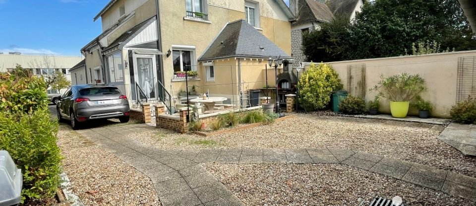 House 5 rooms of 123 m² in Cenon-sur-Vienne (86530)