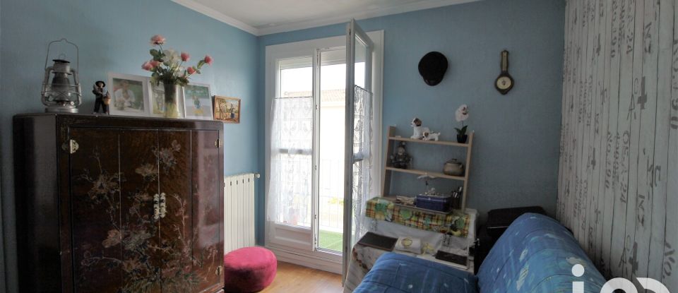 House 4 rooms of 94 m² in Boussy-Saint-Antoine (91800)