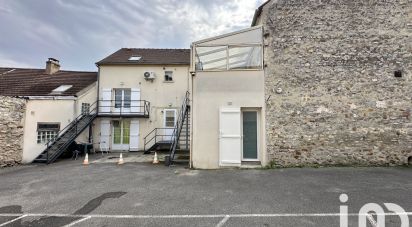 Immeuble de 300 m² à Thiers-sur-Thève (60520)