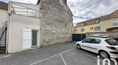 Immeuble de 300 m² à Thiers-sur-Thève (60520)