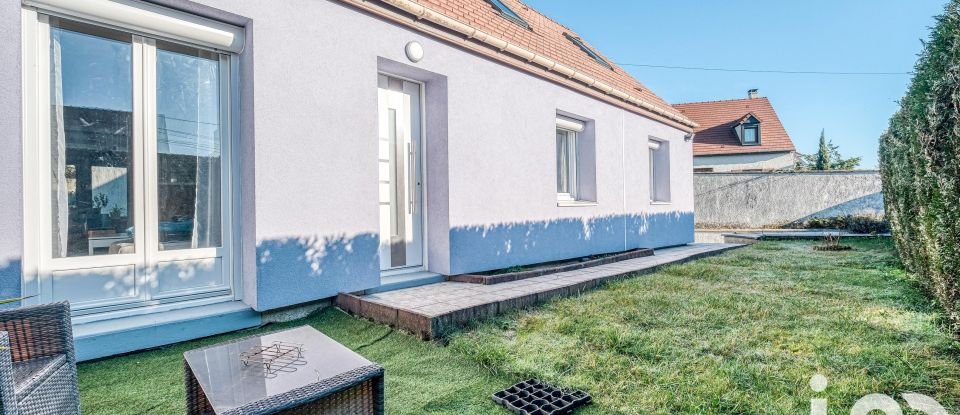 Maison traditionnelle 5 pièces de 115 m² à Dammartin-en-Goële (77230)