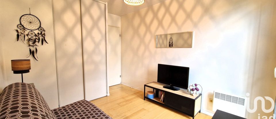 Apartment 3 rooms of 62 m² in Bordeaux (33800)