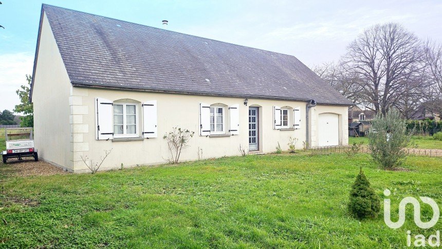 House 4 rooms of 100 m² in Courcelles-de-Touraine (37330)