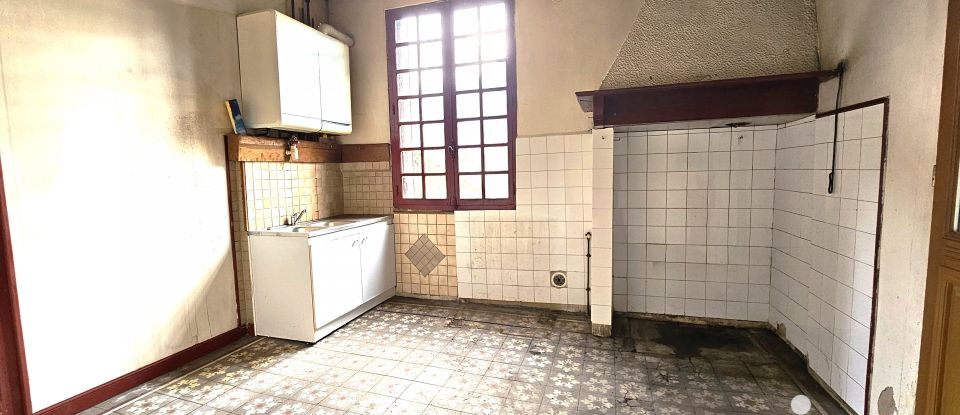 Traditional house 5 rooms of 86 m² in Adast (65260)