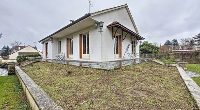 House 5 rooms of 245 m² in Meaux (77100)