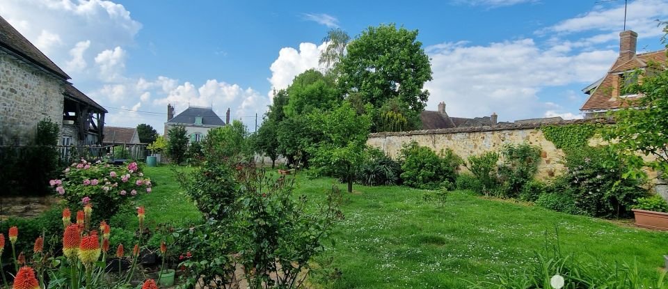 Longere 5 rooms of 173 m² in Montmachoux (77940)