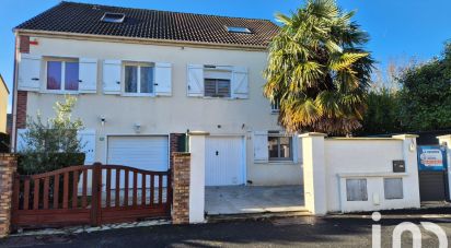 Maison 6 pièces de 130 m² à Saint-Pierre-du-Perray (91280)