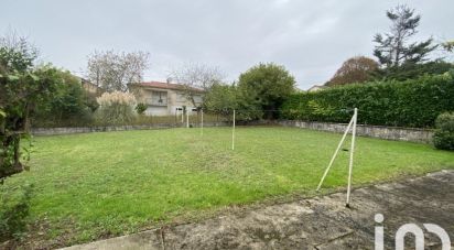 Maison 3 pièces de 73 m² à Chalais (16210)