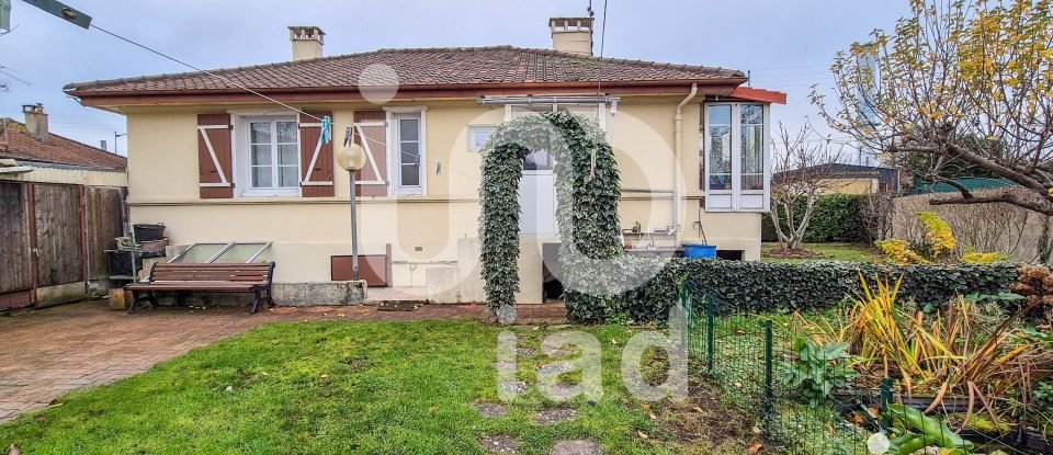 Maison 4 pièces de 70 m² à Mantes-la-Jolie (78200)