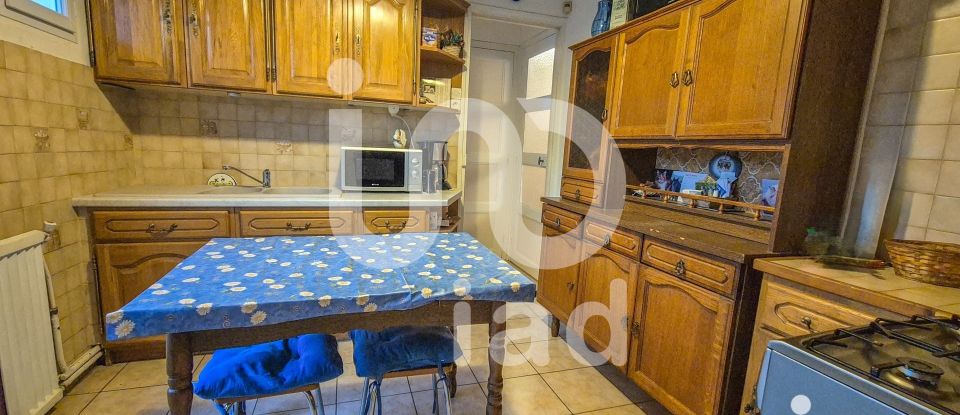 Maison 4 pièces de 70 m² à Mantes-la-Jolie (78200)