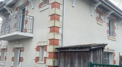 Maison 4 pièces de 88 m² à Gujan-Mestras (33470)