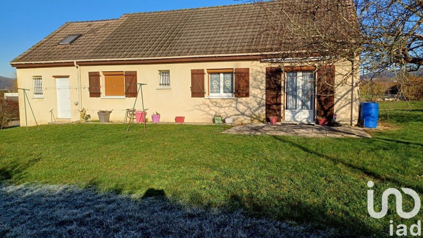 Maison 4 pièces de 88 m² à Gravigny (27930)