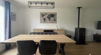 Maison 4 pièces de 102 m² à Lœuilly (80160)