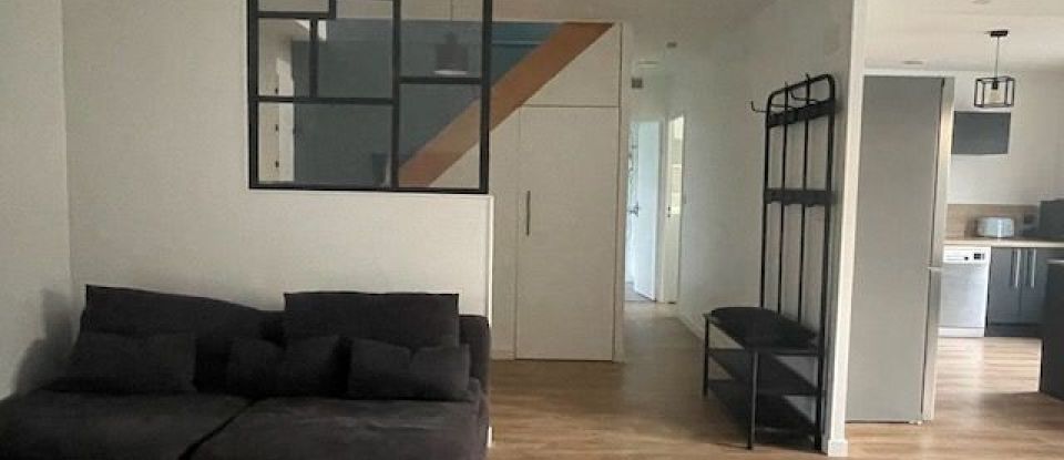 Maison 4 pièces de 102 m² à Lœuilly (80160)