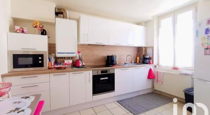 Apartment 3 rooms of 65 m² in Maintenon (28130)