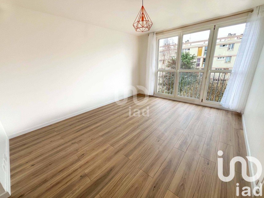 Apartment 4 rooms of 62 m² in Vitry-sur-Seine (94400)