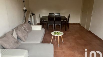 Appartement 2 pièces de 49 m² à Évry (91000)