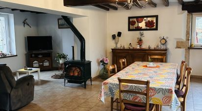 Country house 5 rooms of 142 m² in Saint-Romans (38160)