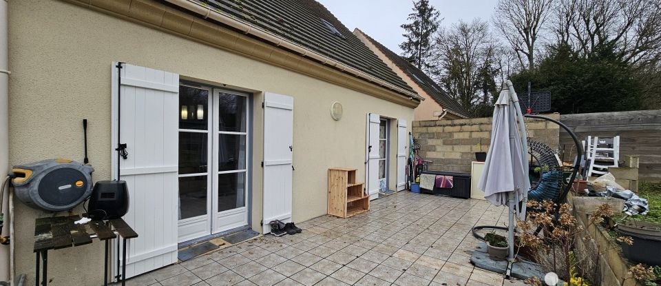 Maison traditionnelle 6 pièces de 100 m² à Vernou-la-Celle-sur-Seine (77670)