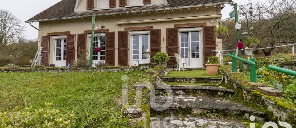 Maison traditionnelle 5 pièces de 137 m² à Aulnay-sur-Mauldre (78126)