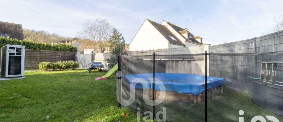 Maison 6 pièces de 101 m² à Jouy-le-Moutier (95280)