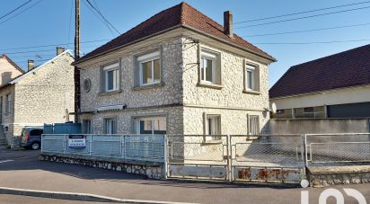 Traditional house 4 rooms of 97 m² in Villiers-Saint-Georges (77560)