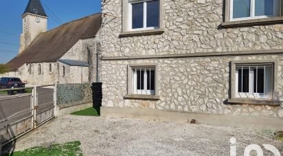 Traditional house 4 rooms of 97 m² in Villiers-Saint-Georges (77560)