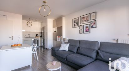 Appartement 3 pièces de 59 m² à Romainville (93230)