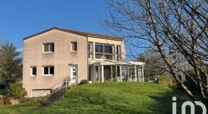 Maison 7 pièces de 130 m² à Saint-Vallier (71230)