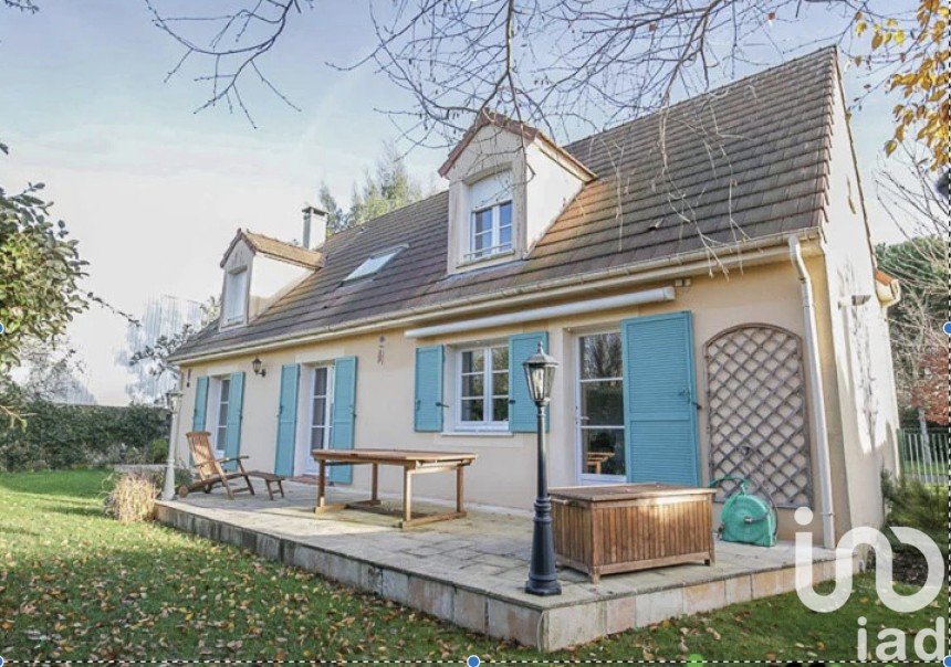 Maison 7 pièces de 167 m² à Orgeval (78630)