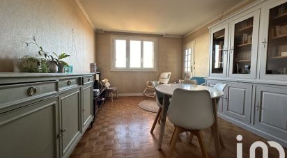 Appartement 3 pièces de 55 m² à L'Haÿ-les-Roses (94240)