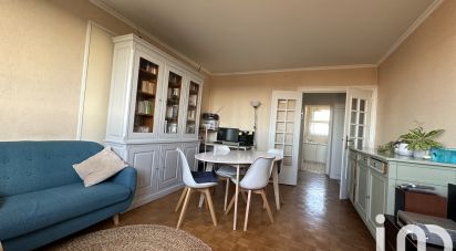 Appartement 3 pièces de 55 m² à L'Haÿ-les-Roses (94240)