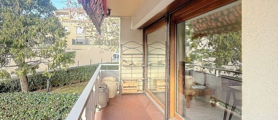 Appartement 3 pièces de 82 m² à Aix-en-Provence (13100)