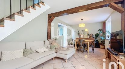 Maison 4 pièces de 83 m² à Fleurbaix (62840)