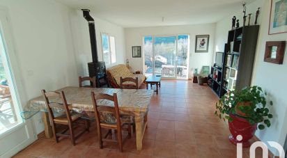 Traditional house 4 rooms of 75 m² in Boisset-et-Gaujac (30140)