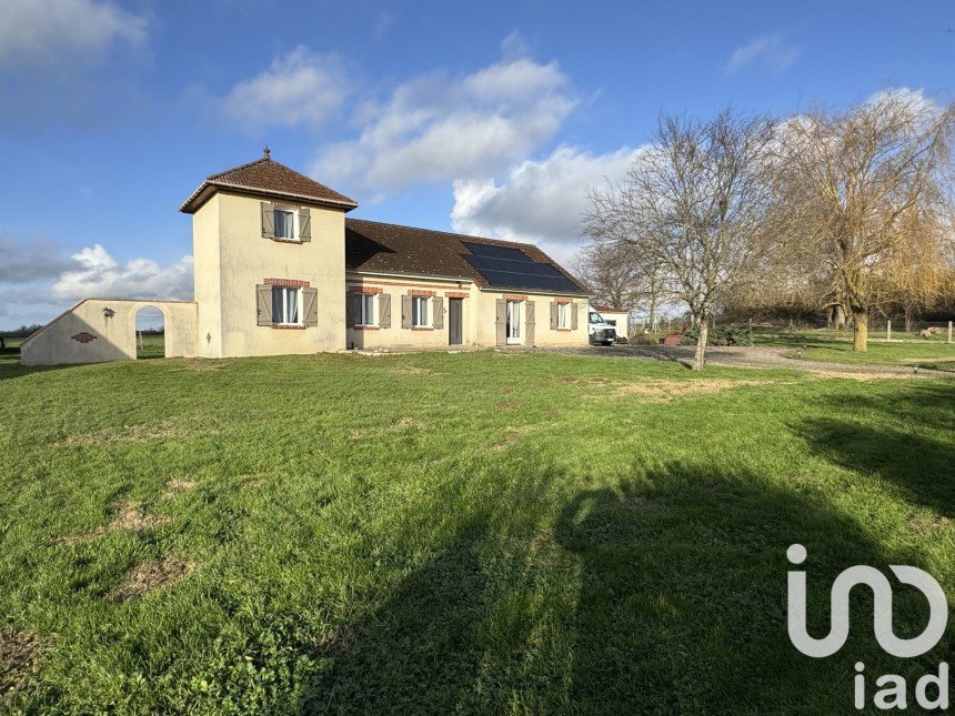 House 6 rooms of 127 m² in Villeneuve-sur-Allier (03460)