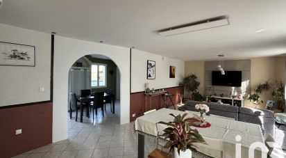 Maison 6 pièces de 127 m² à Villeneuve-sur-Allier (03460)