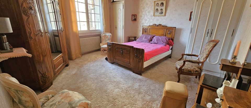 Village house 6 rooms of 167 m² in Satillieu (07290)