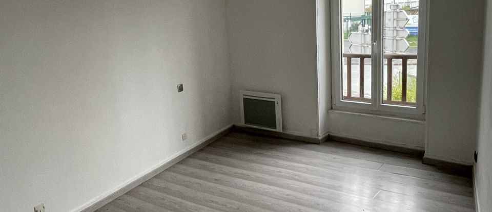 Immeuble de 214 m² à Crézancy (02650)