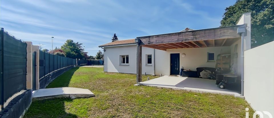 Maison 4 pièces de 93 m² à Le Haillan (33185)