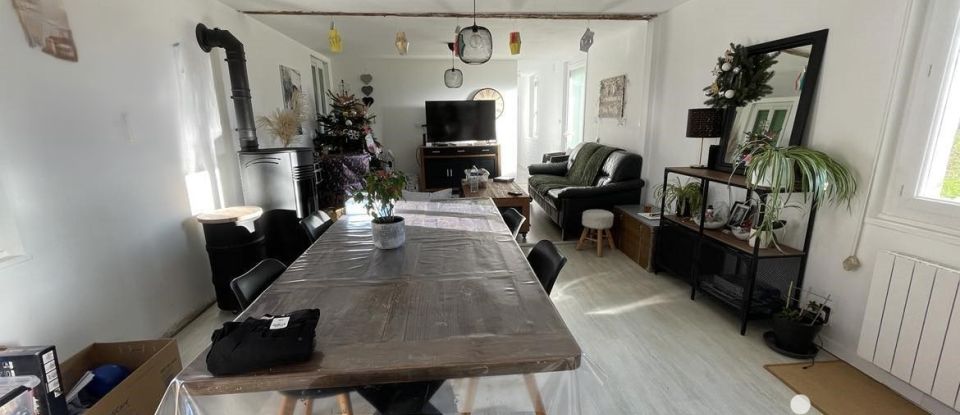 Traditional house 4 rooms of 80 m² in Saint-Nicolas-d'Aliermont (76510)