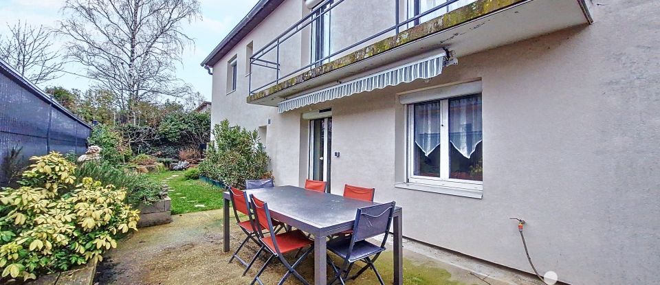 Maison 4 pièces de 89 m² à Saint-Jean-de-Niost (01800)