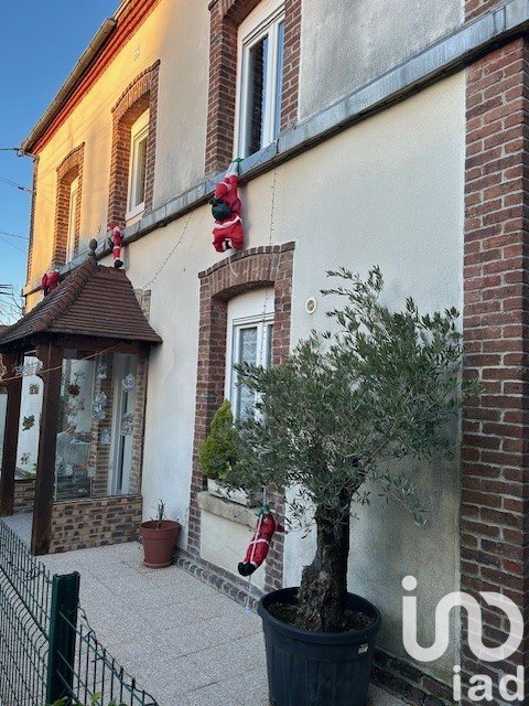 Maison traditionnelle 7 pièces de 195 m² à Troyes (10000)