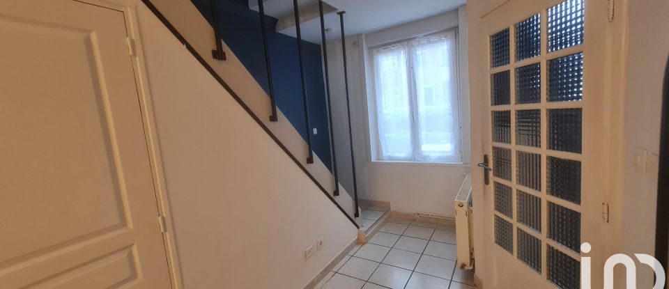 Maison 4 pièces de 105 m² à Halluin (59250)