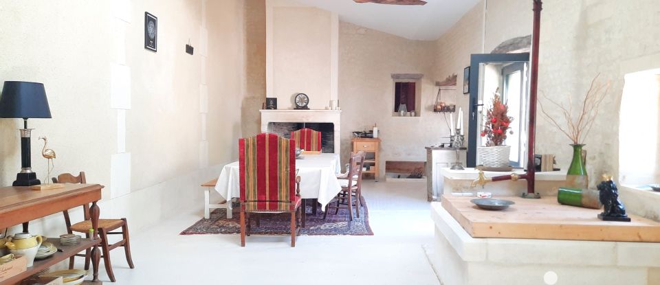 Traditional house 10 rooms of 335 m² in Salles-d'Angles (16130)