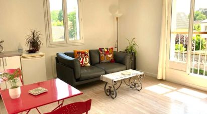 Apartment 2 rooms of 39 m² in Sainte-Geneviève-des-Bois (91700)